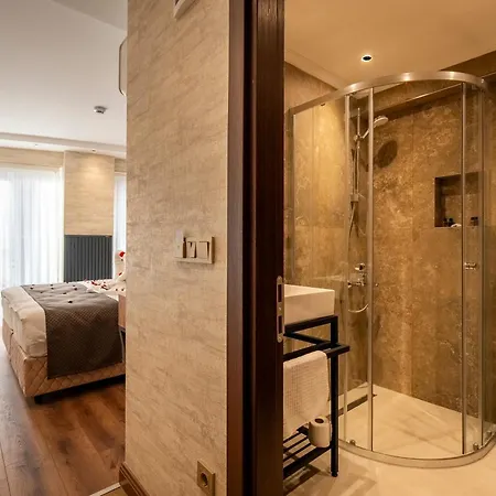 Old Harbour 伊斯坦布尔