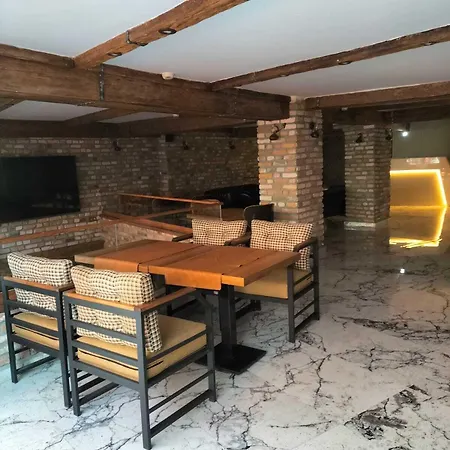 酒店 Old Harbour 3*