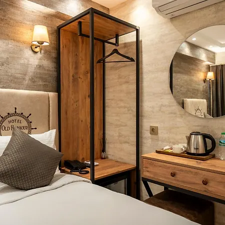 מלון Old Harbour