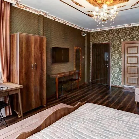 Otel Old Harbour 3*