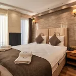 Hotel Old Harbour 3*